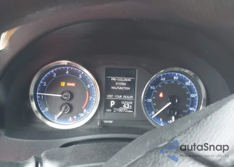 2017 Toyota Corolla Le z USA, uszkodzony, nr VIN 2T1BURHE0HC903798